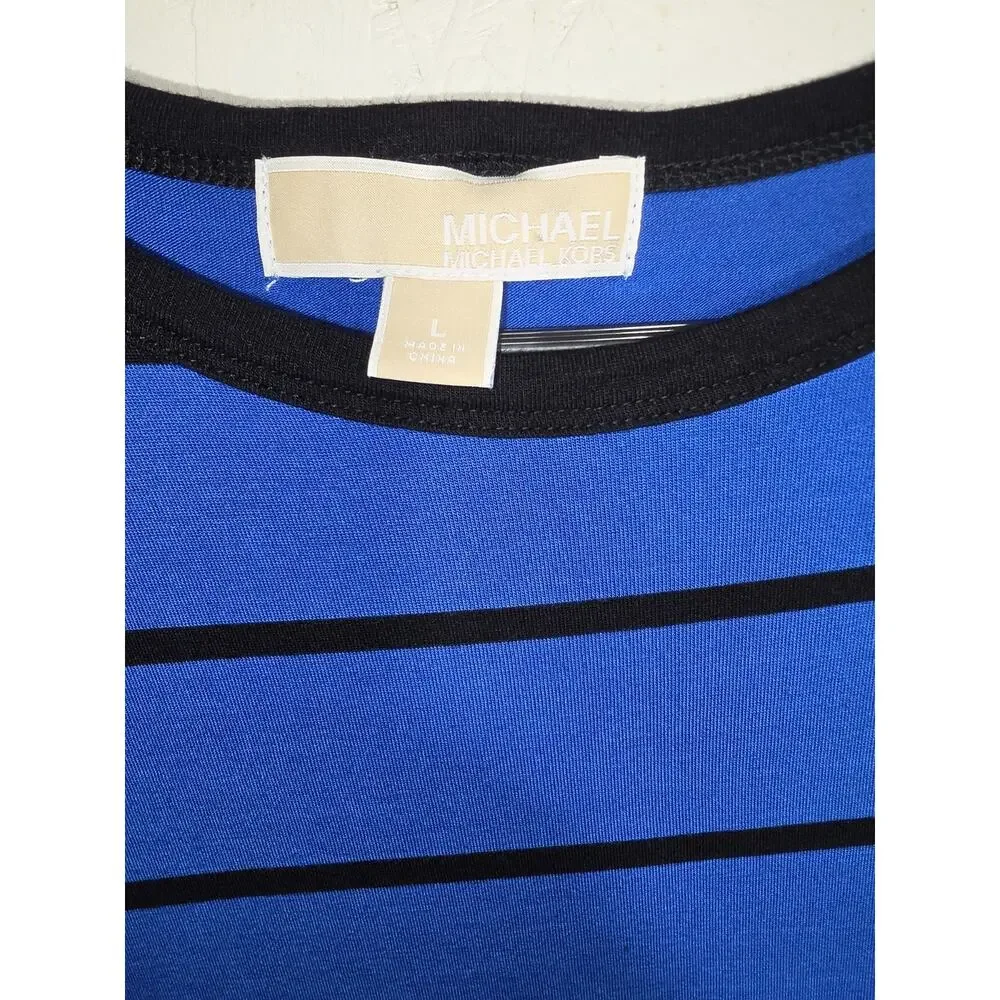 Michael Kors it as size